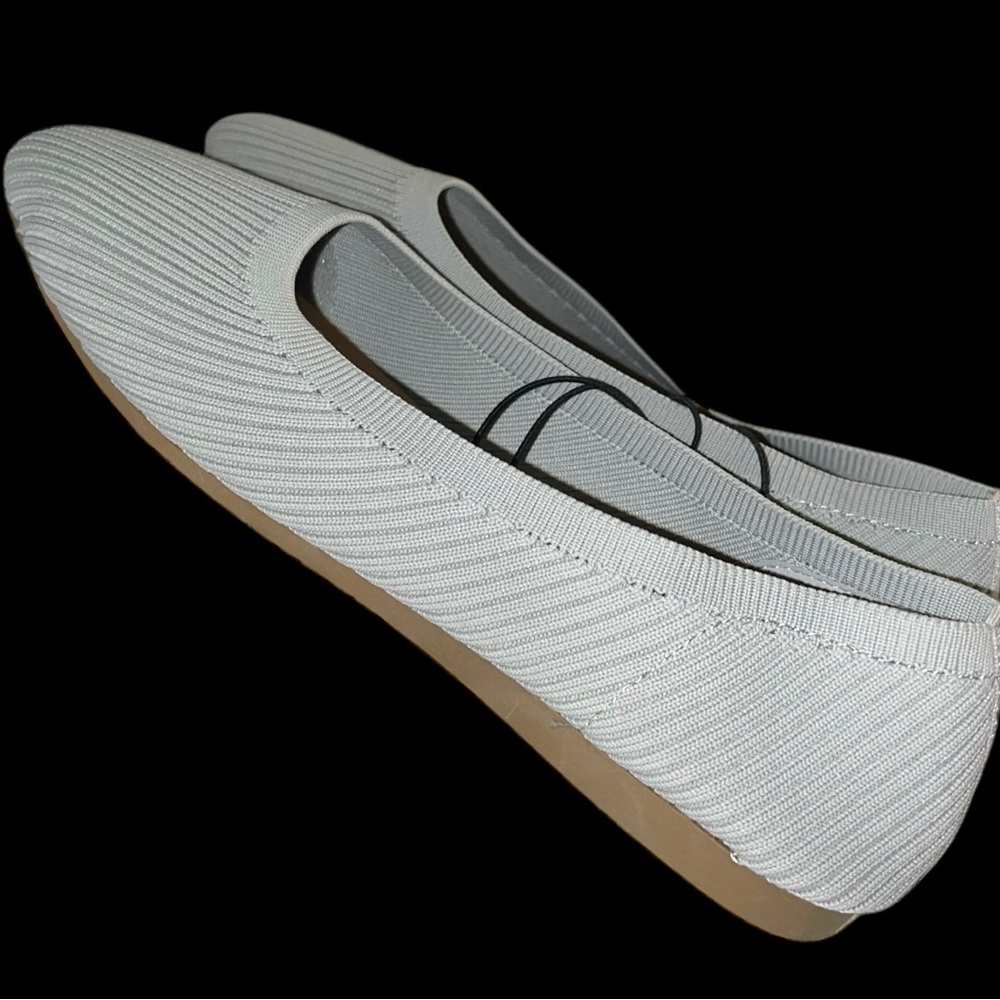 Stylus Gray Ribbed Flats. New - Picture 4 of 7